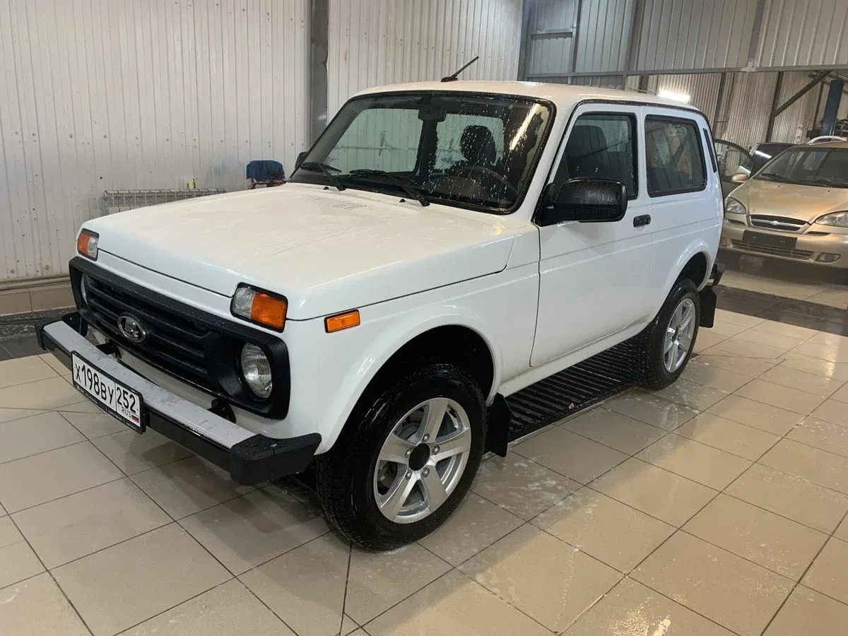 Lada (ВАЗ) Niva Legend