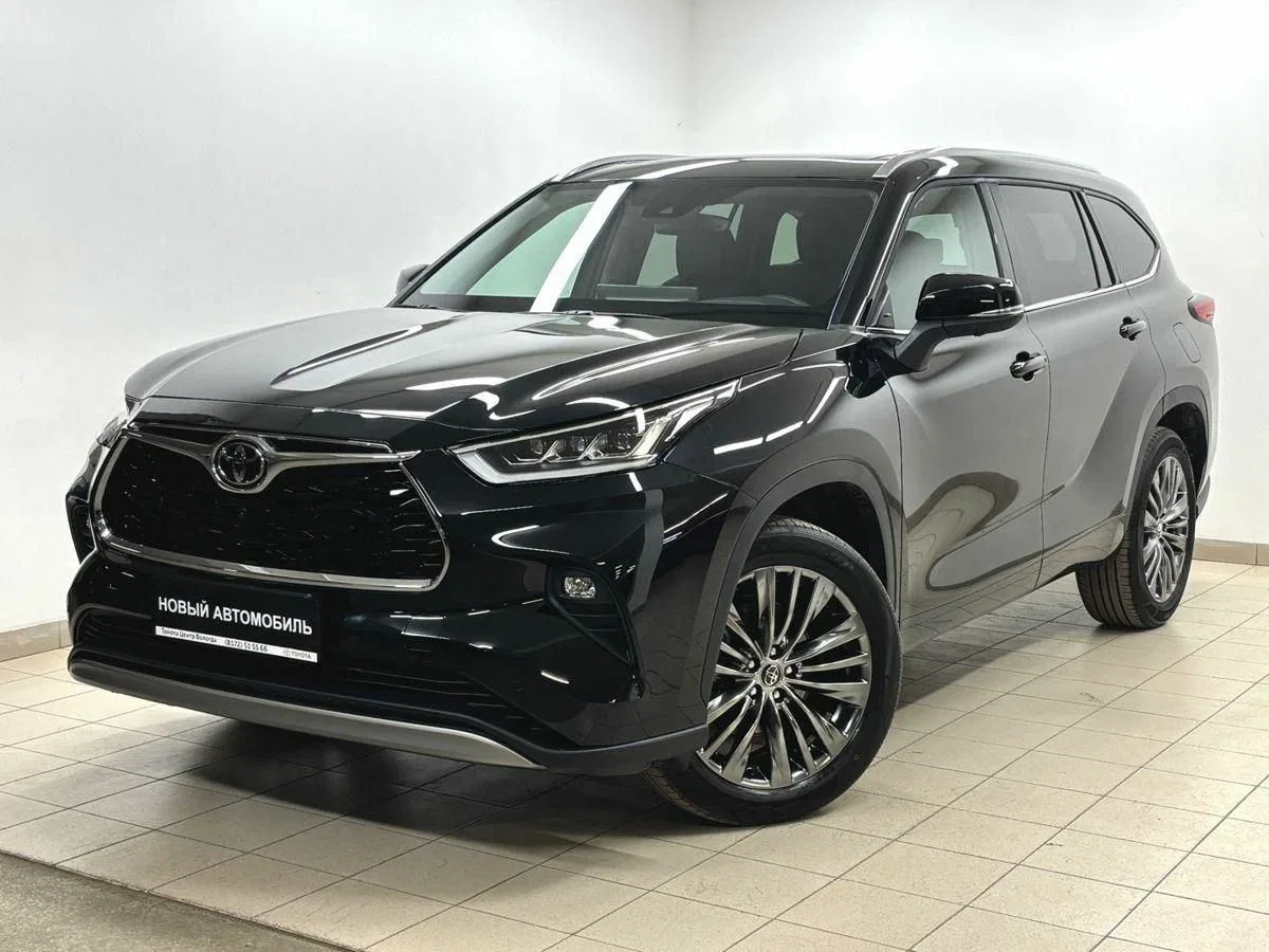 Toyota Highlander IV (U70)