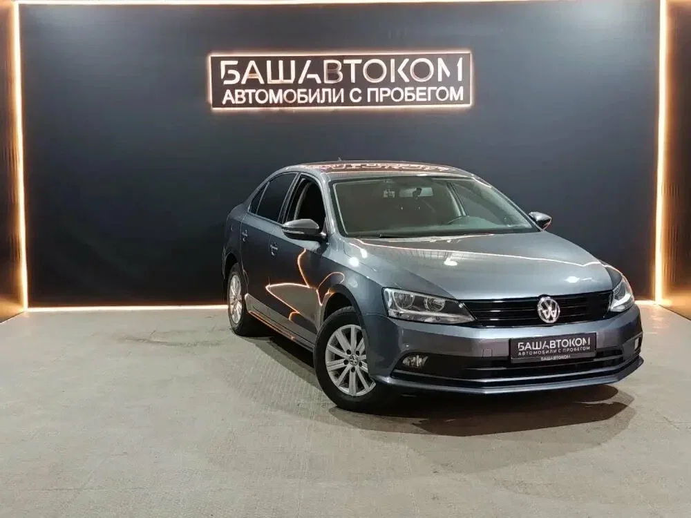 Volkswagen Jetta VI Рестайлинг