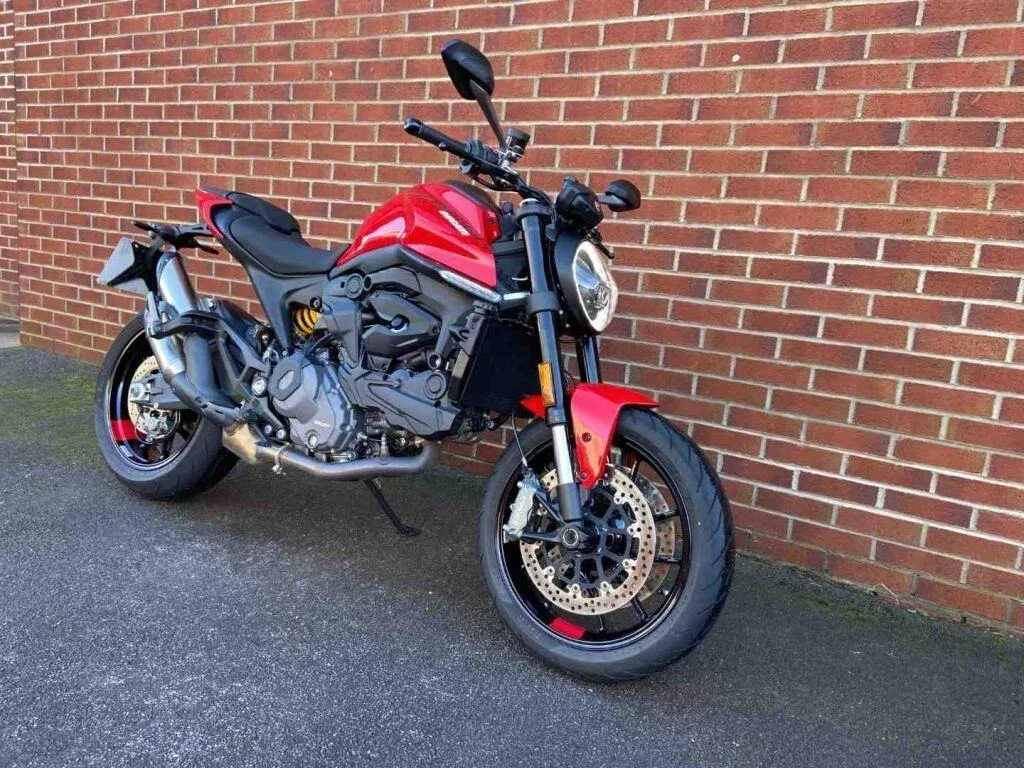 Ducati Monster 937