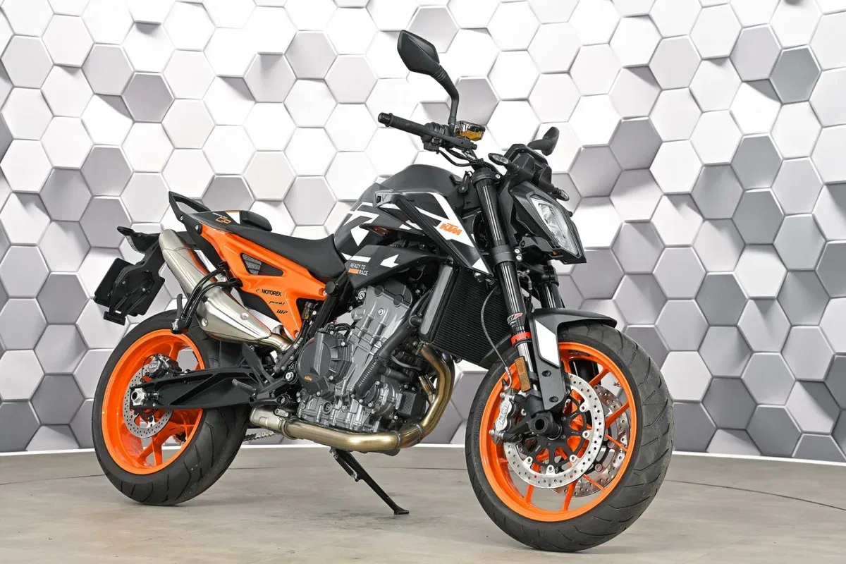 KTM AG 890 Duke GP