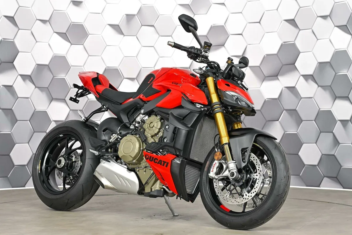 Ducati Streetfighter V4