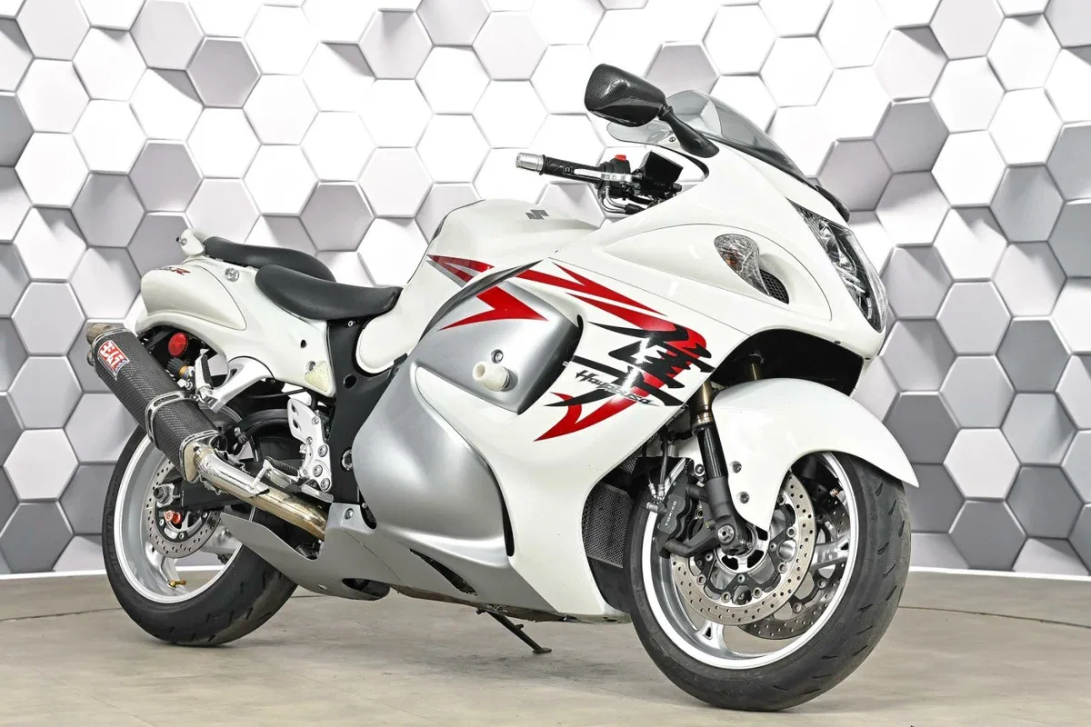 Suzuki GSX1300R Hayabusa