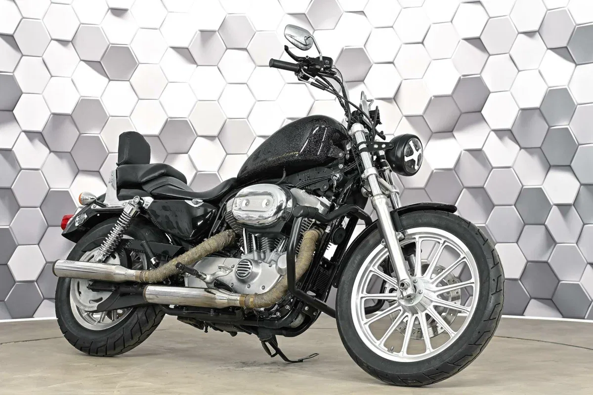 Harley-Davidson Sportster 883