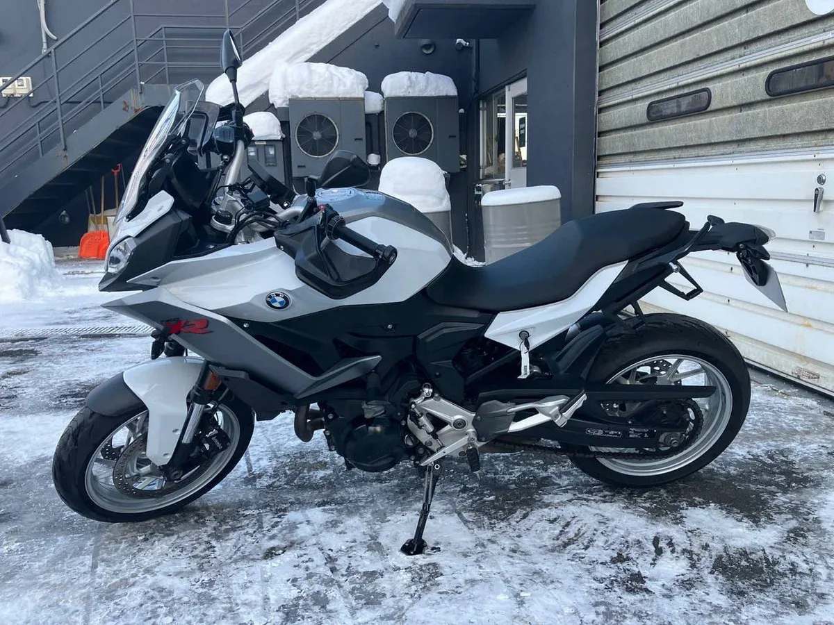 BMW F 900 XR