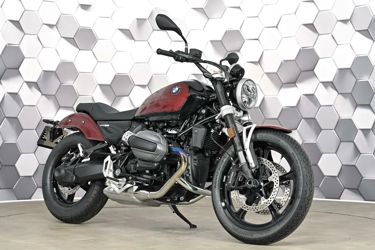 BMW R 12