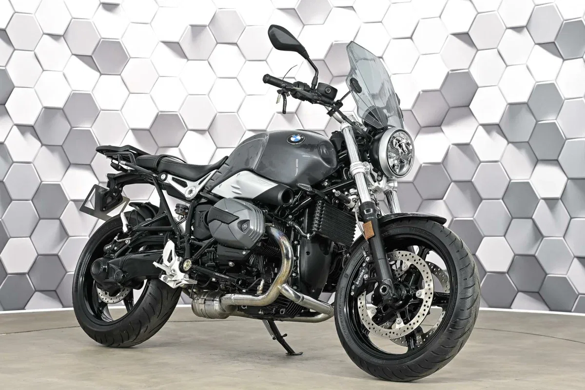 BMW R nine T Pure