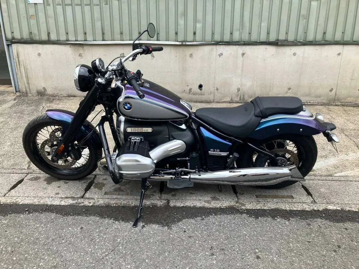 BMW R18