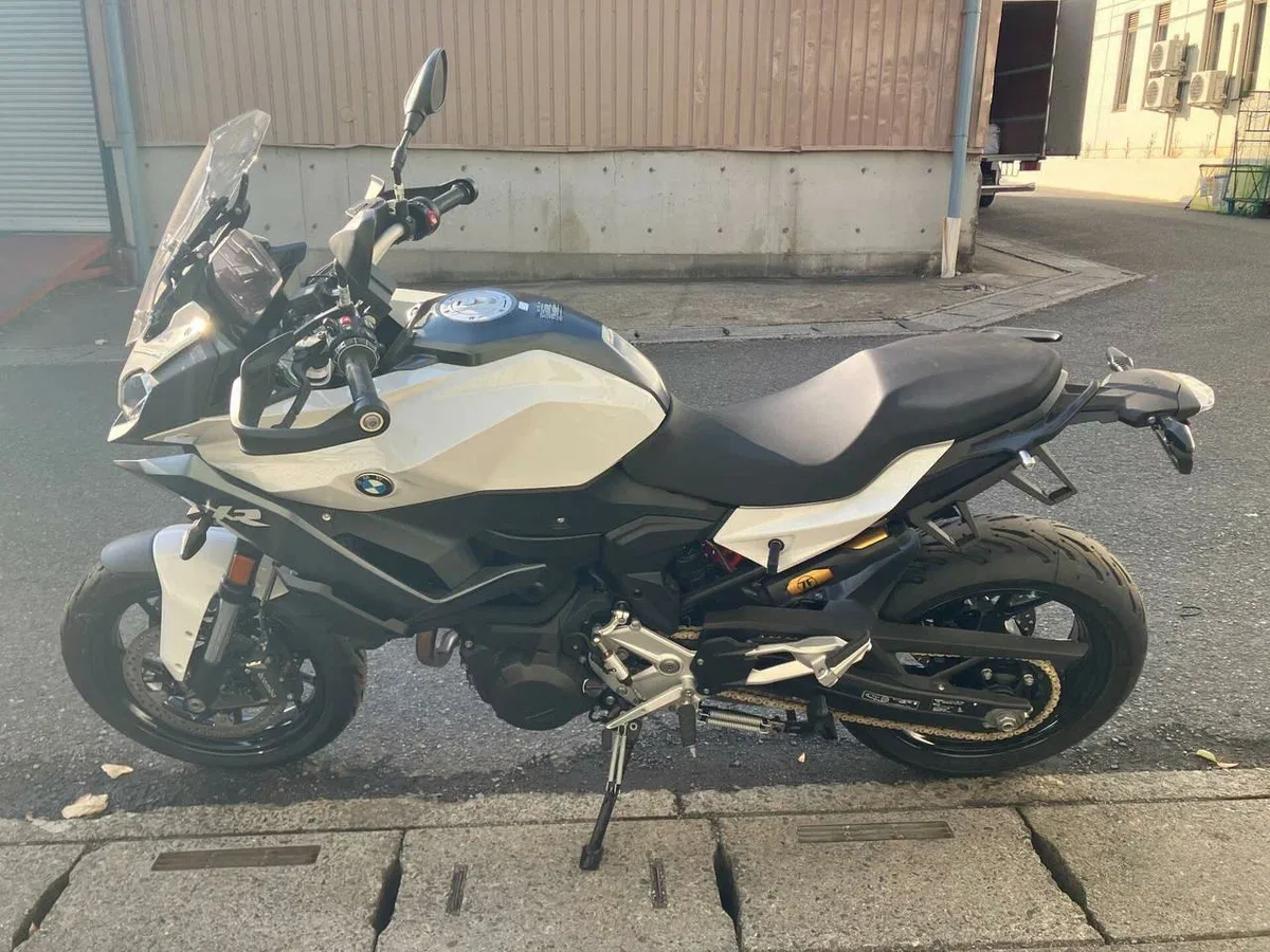 BMW F 900 XR