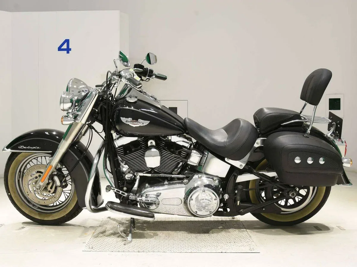 Harley-Davidson Softail Deluxe