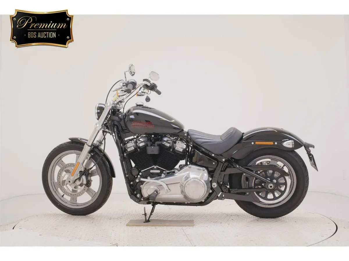 Harley-Davidson Softail Standard