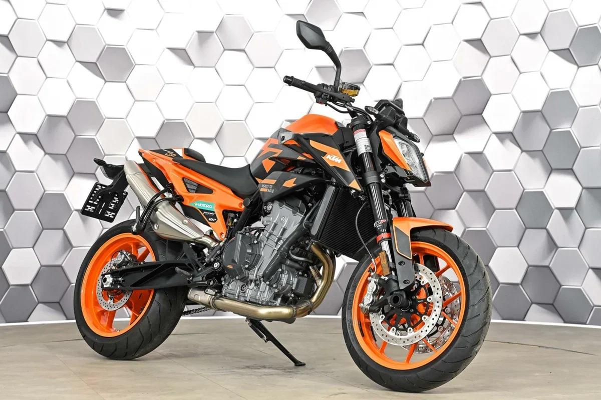 KTM AG 890 Duke GP
