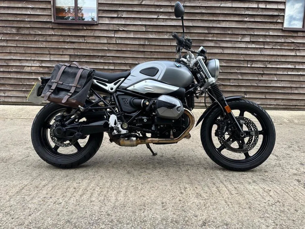 BMW R nine T Scrambler
