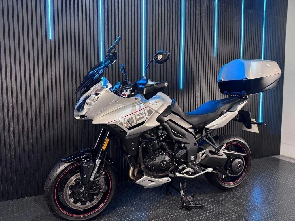Triumph Tiger 1050