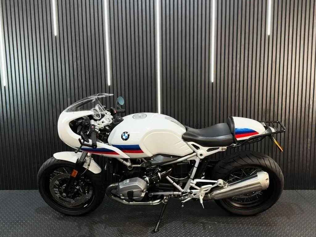 BMW R nine T Racer
