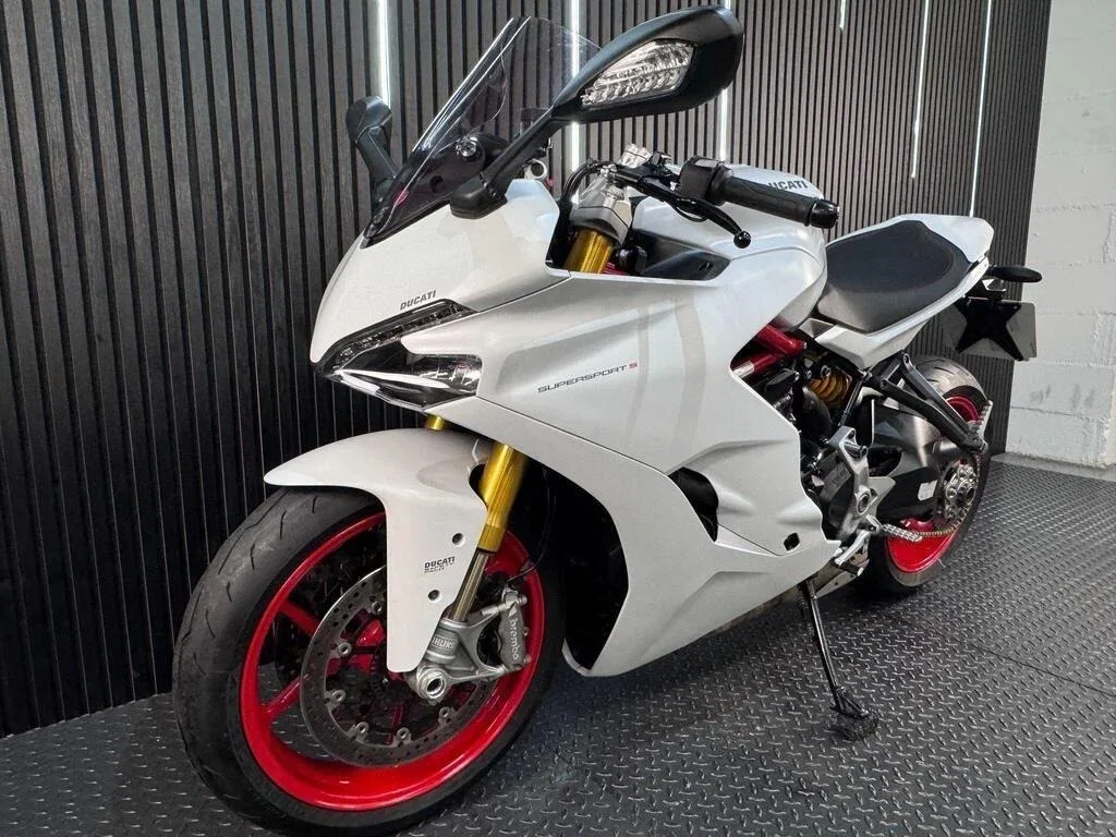 Ducati SuperSport