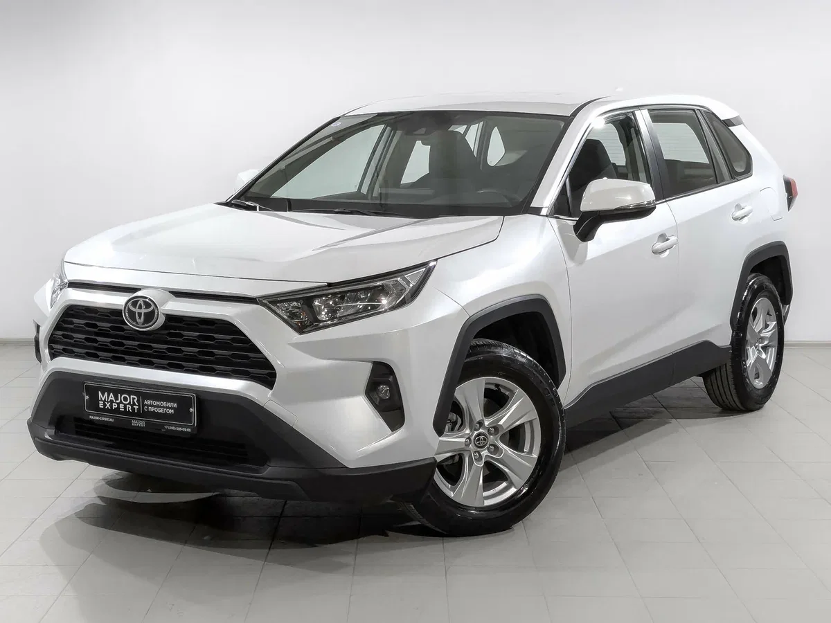 Toyota RAV4 V (XA50)