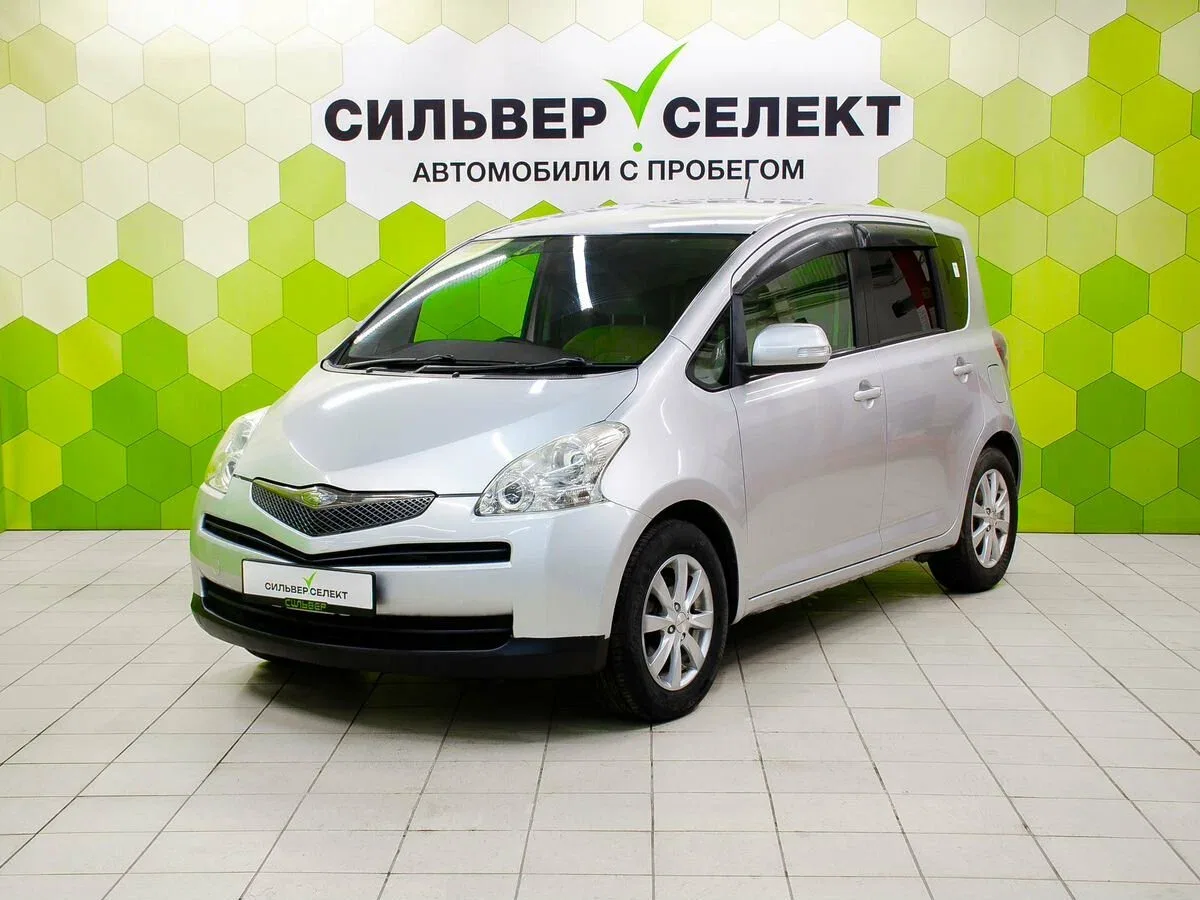Toyota Ractis I