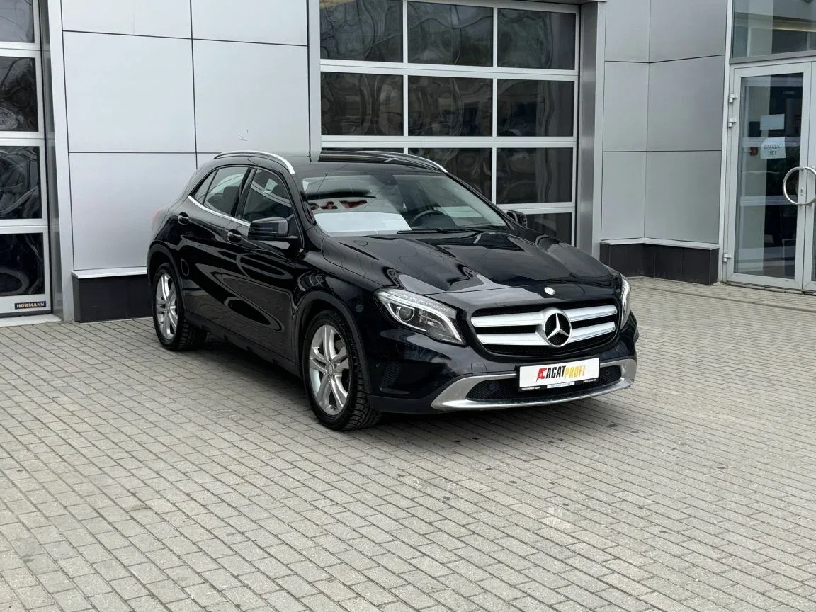 Mercedes-Benz GLA I (X156)