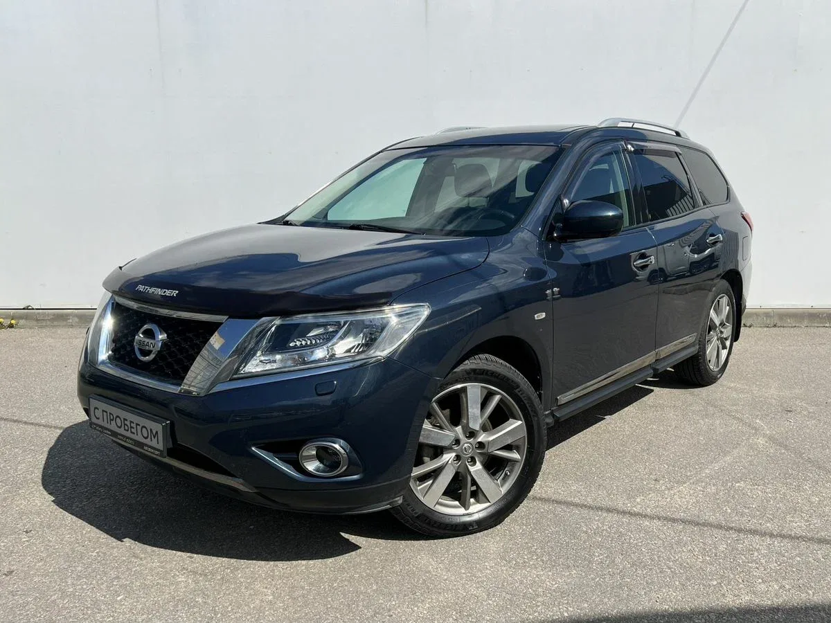 Nissan Pathfinder IV