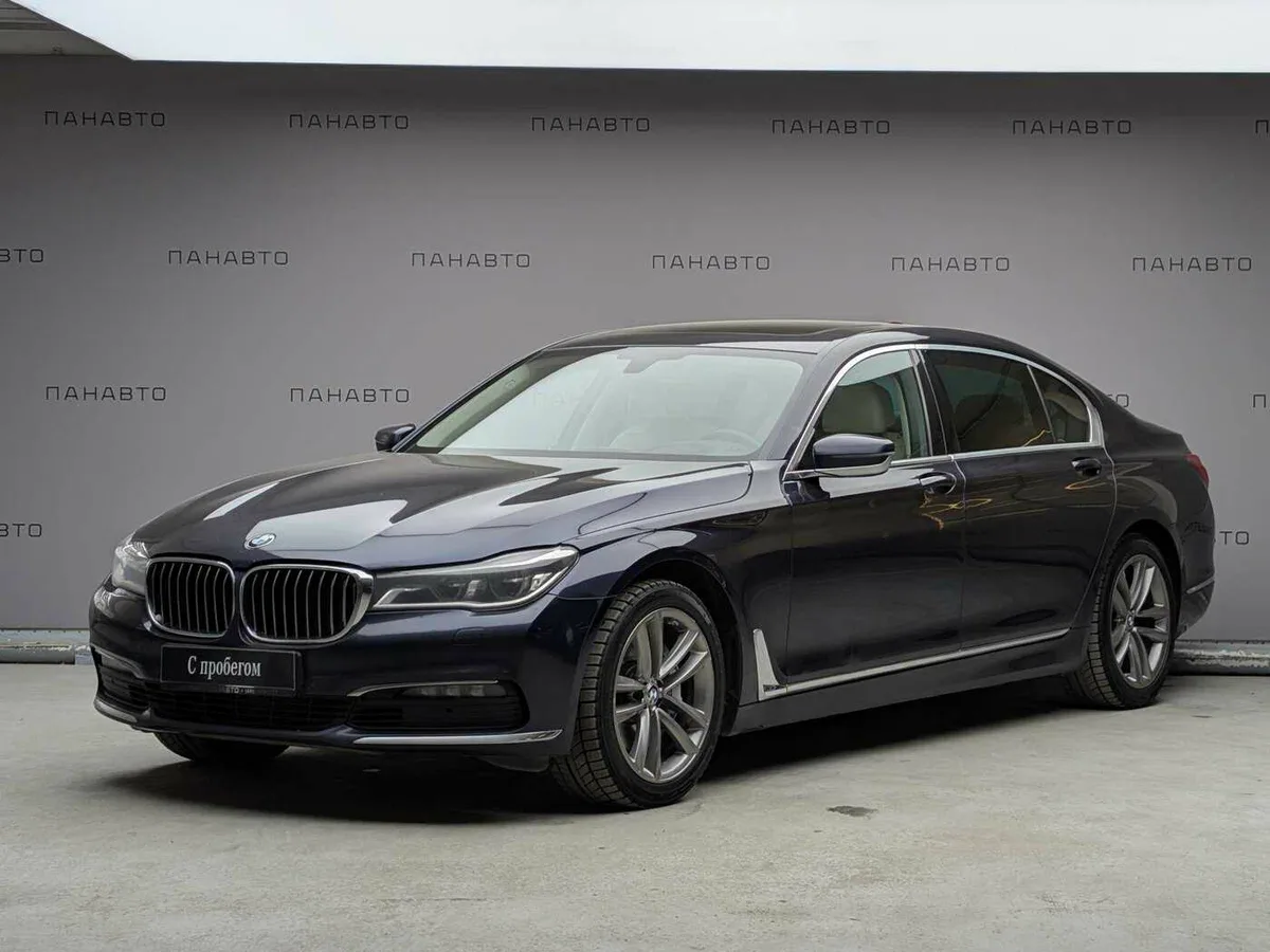 BMW 7 серии VI (G11/G12)