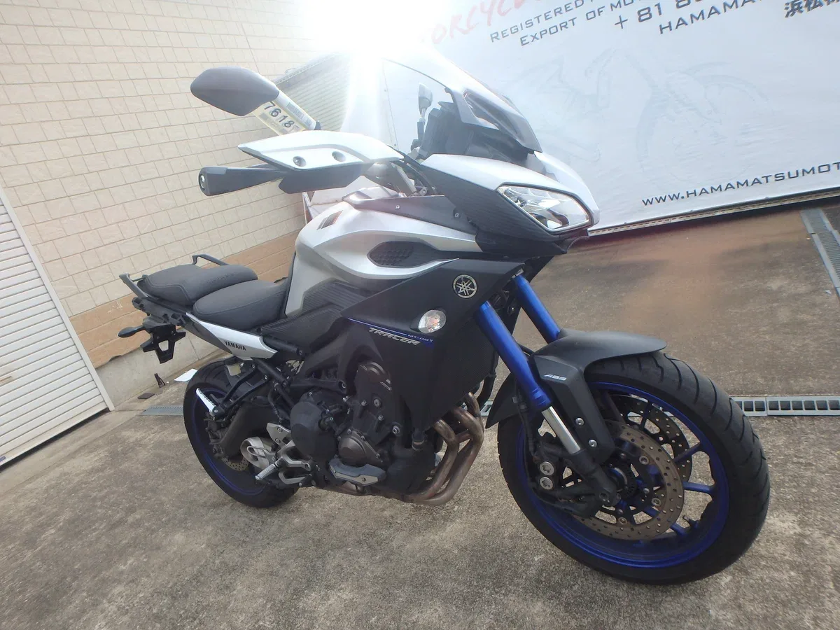 Yamaha MT-09 Tracer (FJ-09)