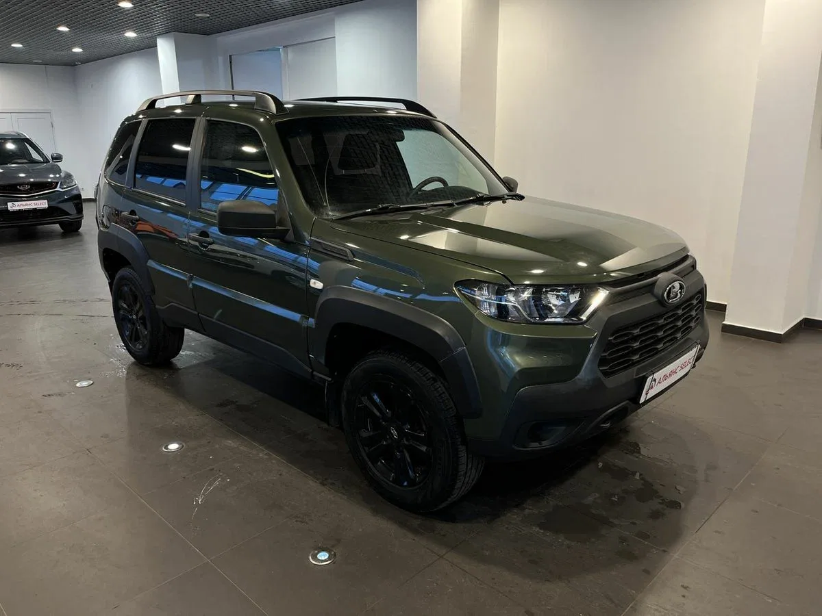 Lada (ВАЗ) Niva Travel I