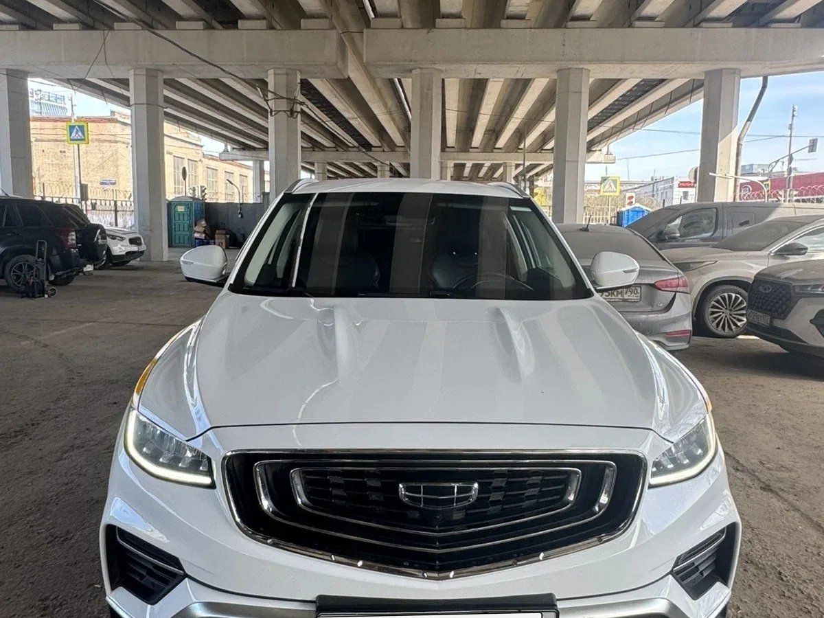 Geely Atlas Pro