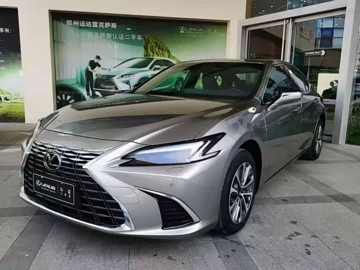 Lexus ES VII Рестайлинг 2