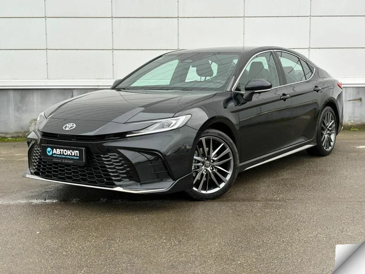 Toyota Camry IX (XV80) China Market