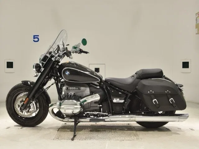 BMW R18 Classic