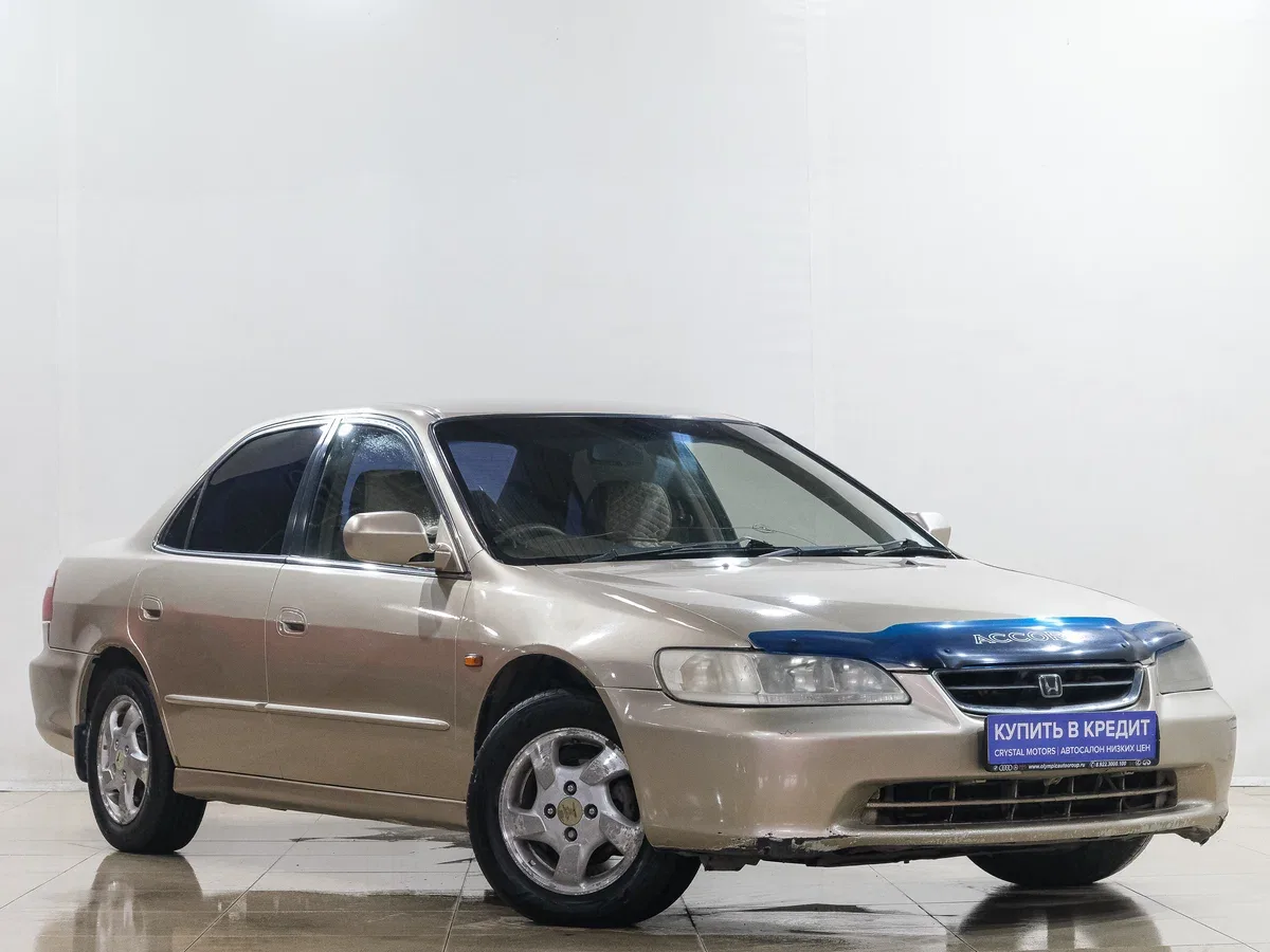 Honda Accord VI