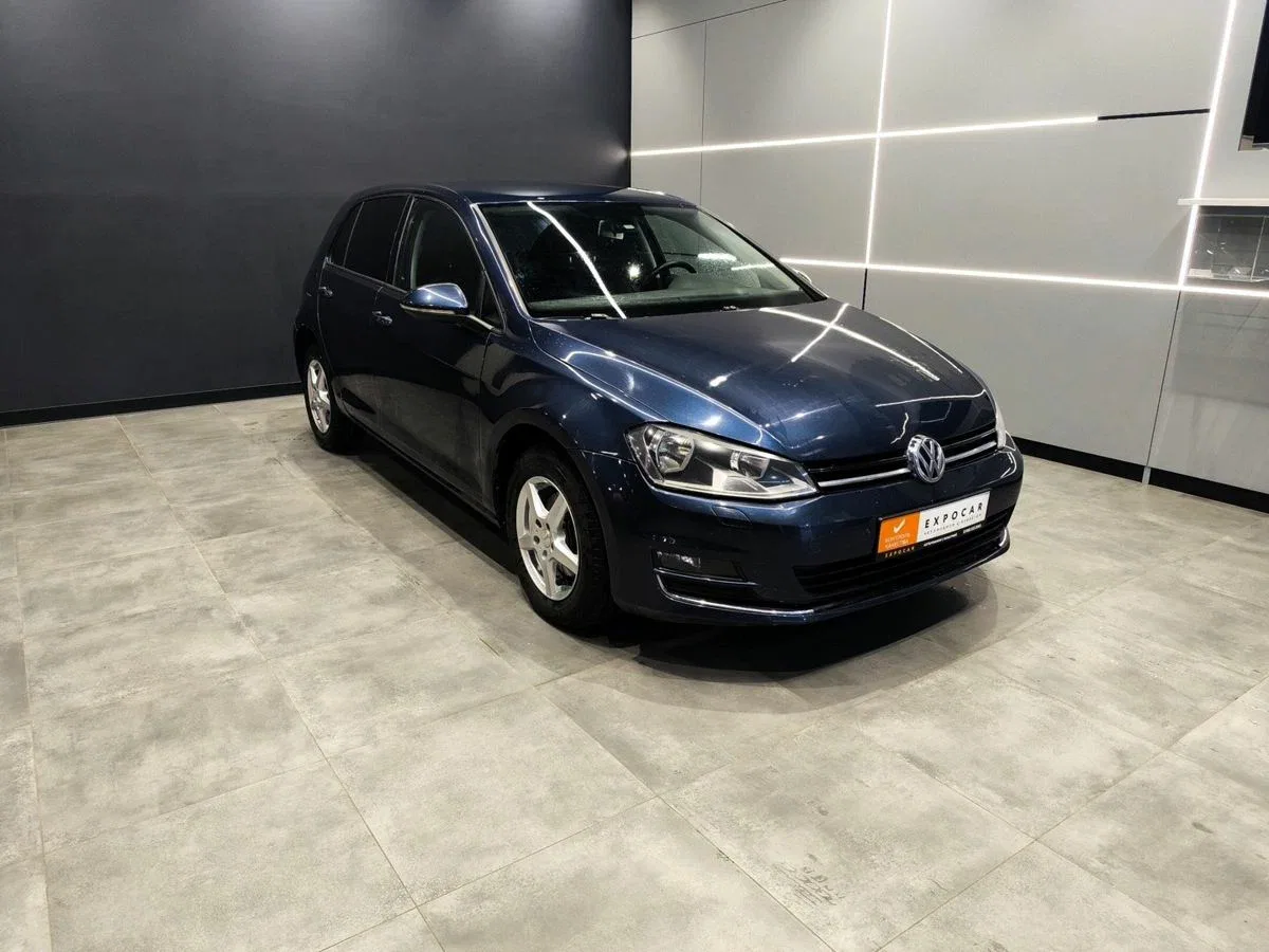 Volkswagen Golf VII