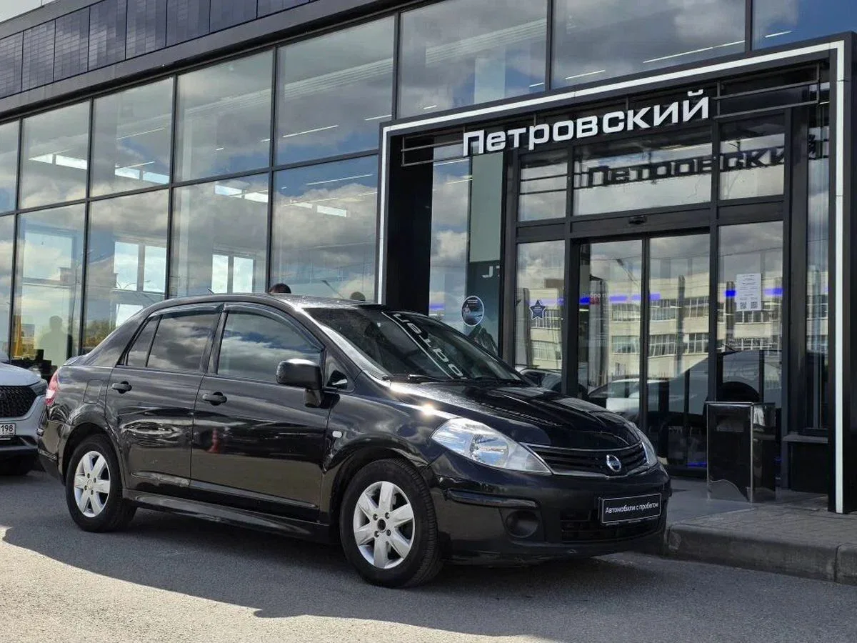 Nissan Tiida I Рестайлинг