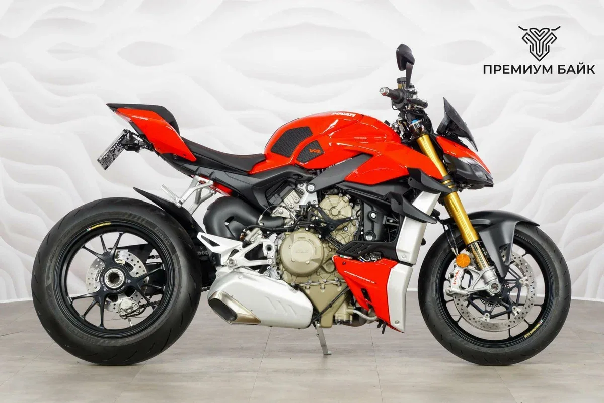 Ducati Streetfighter V4