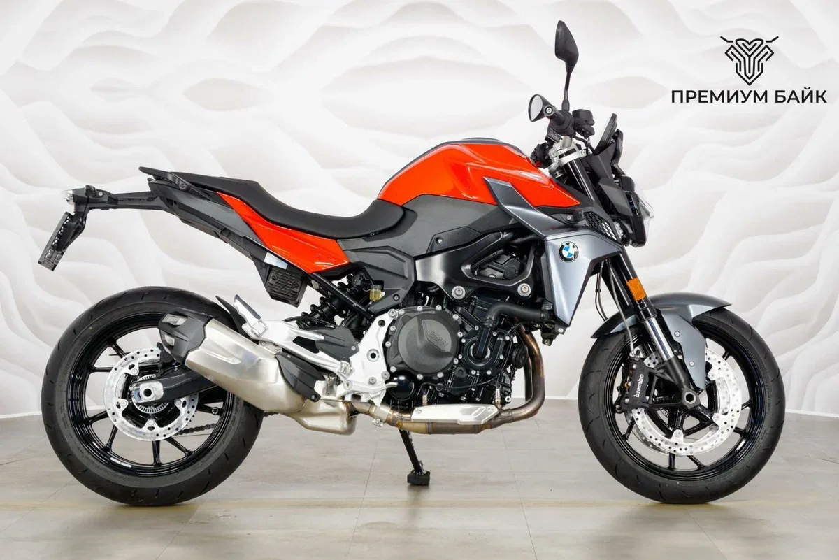 BMW F 900 R