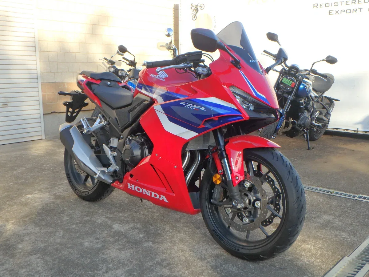 Honda CBR400R