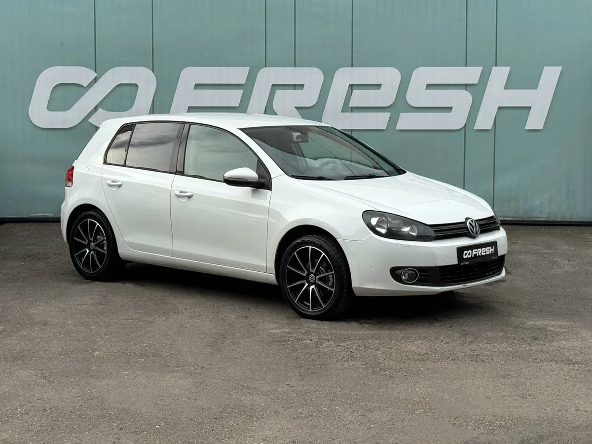 Volkswagen Golf VI