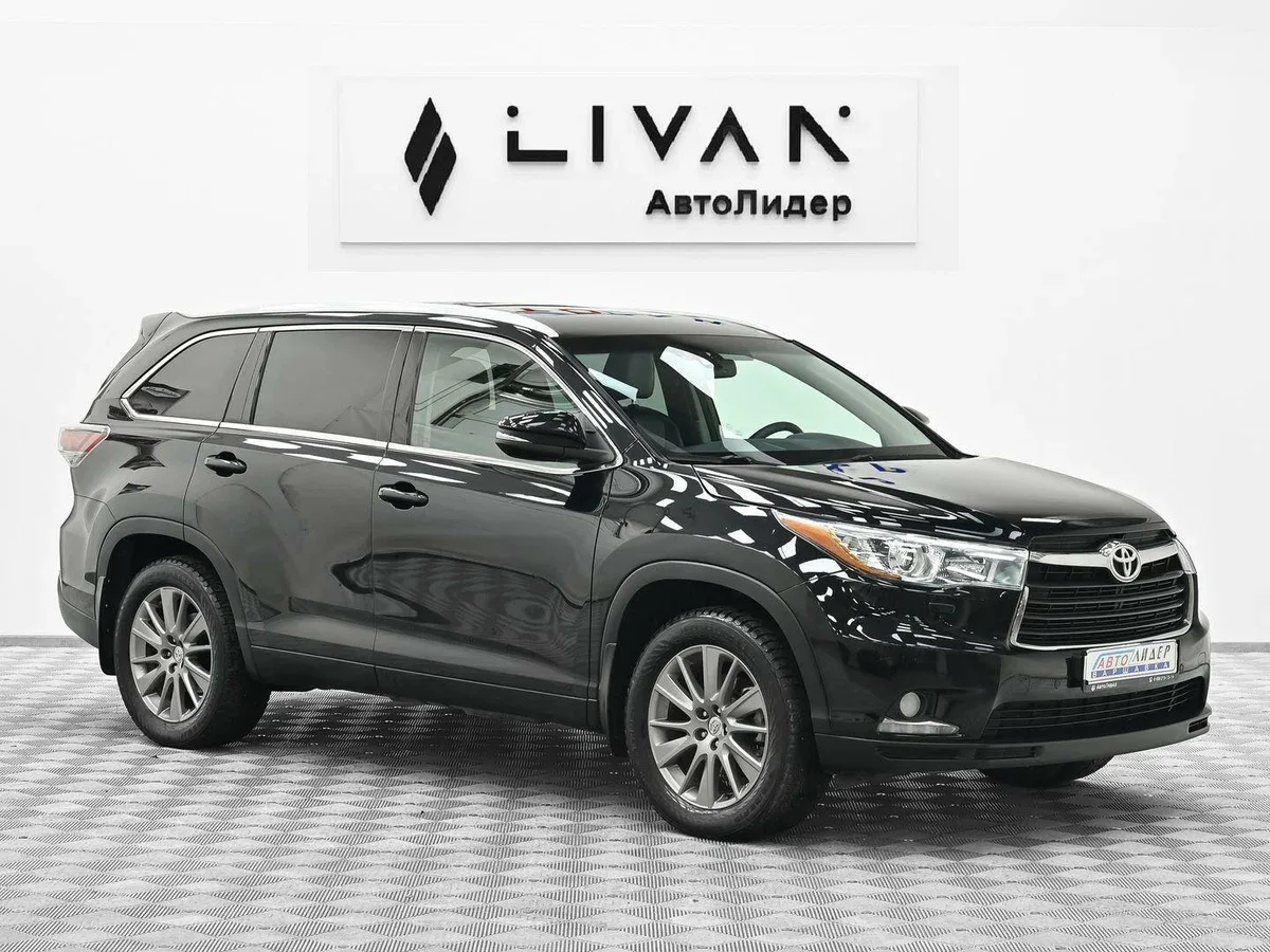 Toyota Highlander III (U50)
