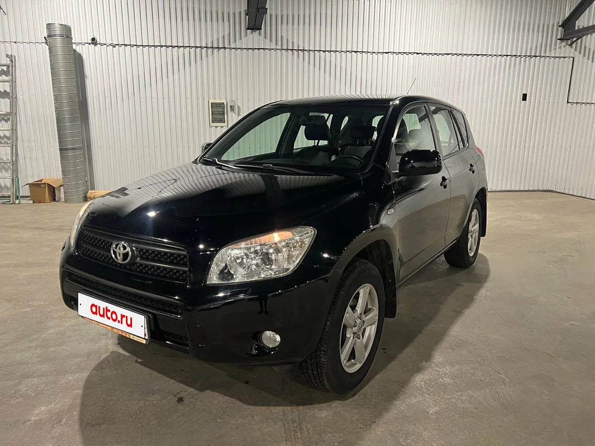 Toyota RAV4 III (XA30)