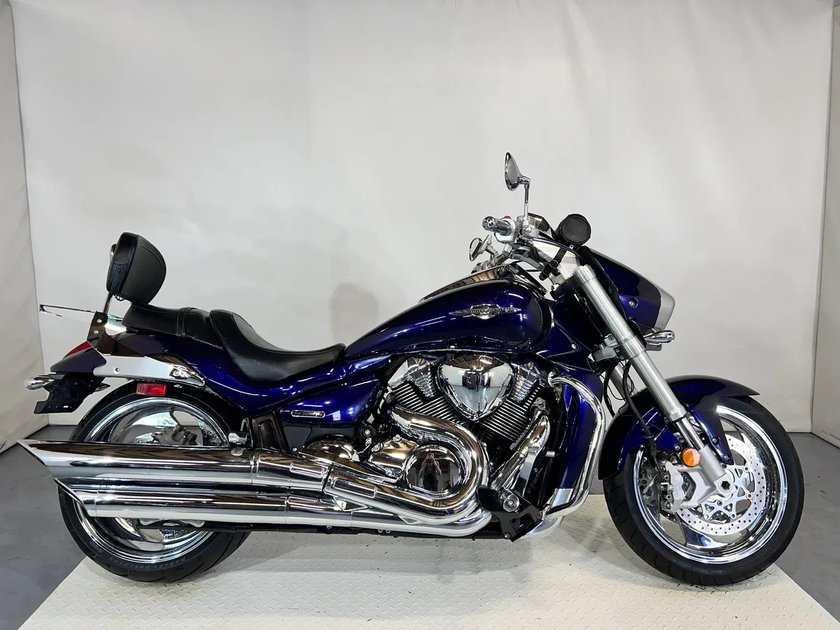 Suzuki Boulevard M109R