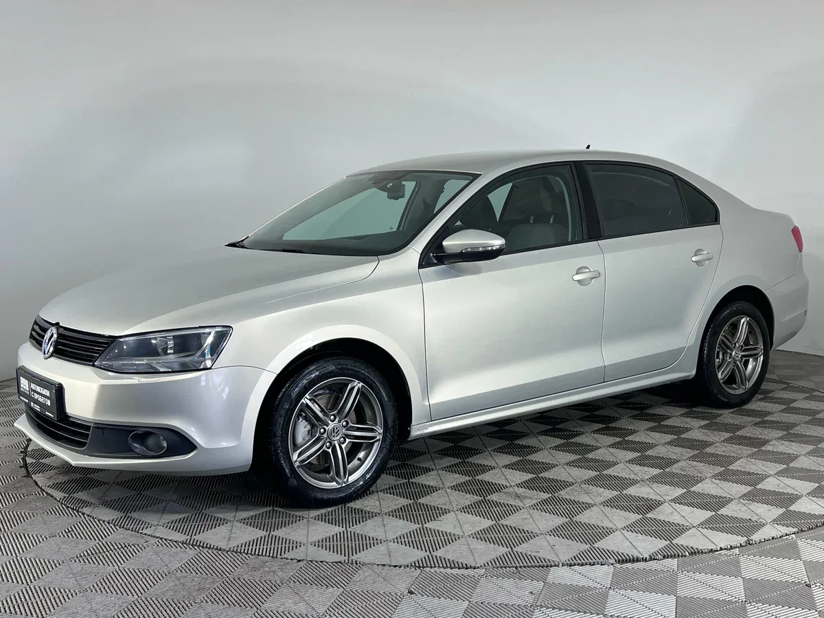 Volkswagen Jetta VI