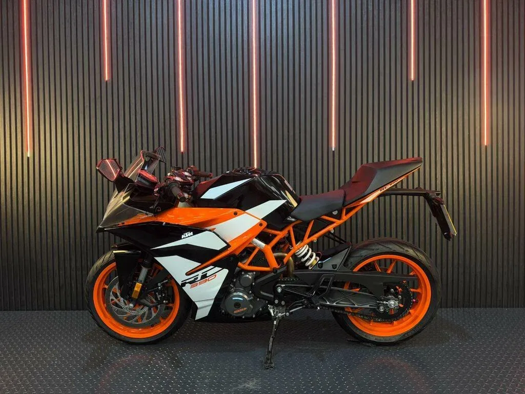KTM AG RC 390