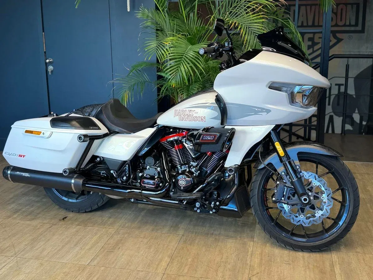 Harley-Davidson CVO Road Glide ST