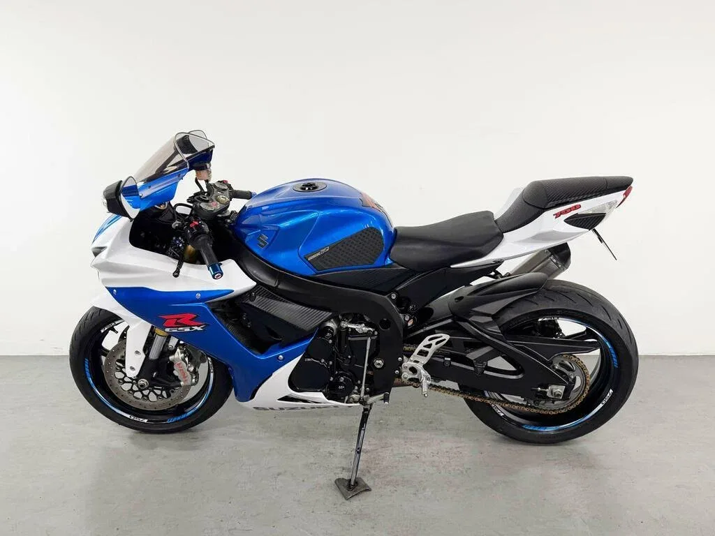 Suzuki GSX-R750