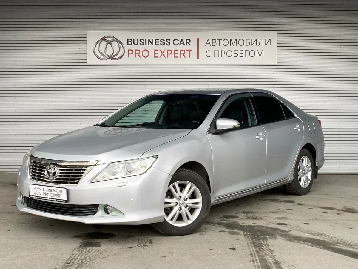 Toyota Camry VII (XV50)