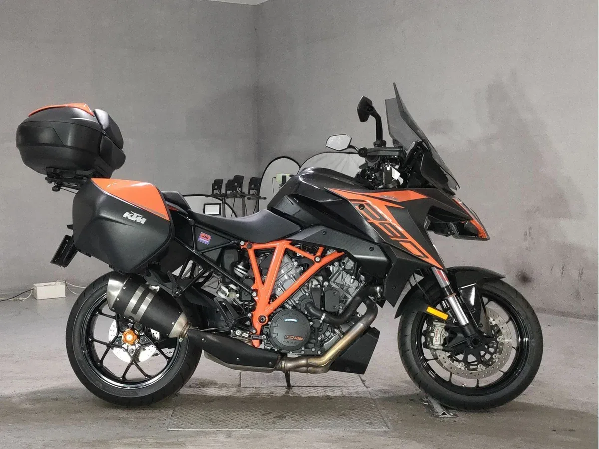 KTM AG 1290 Super Duke GT