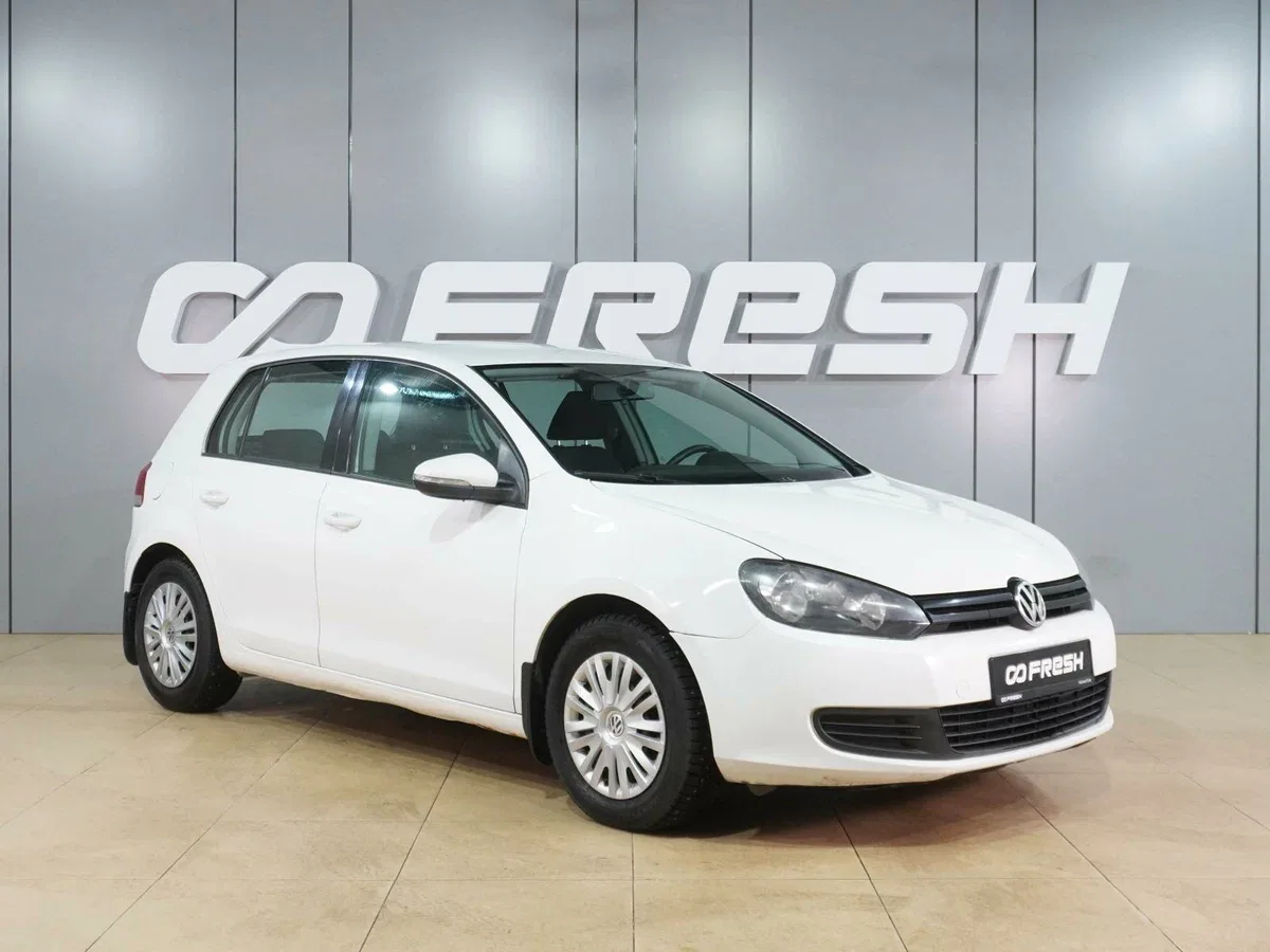 Volkswagen Golf VI