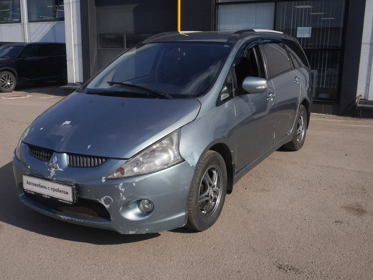 Mitsubishi Grandis I