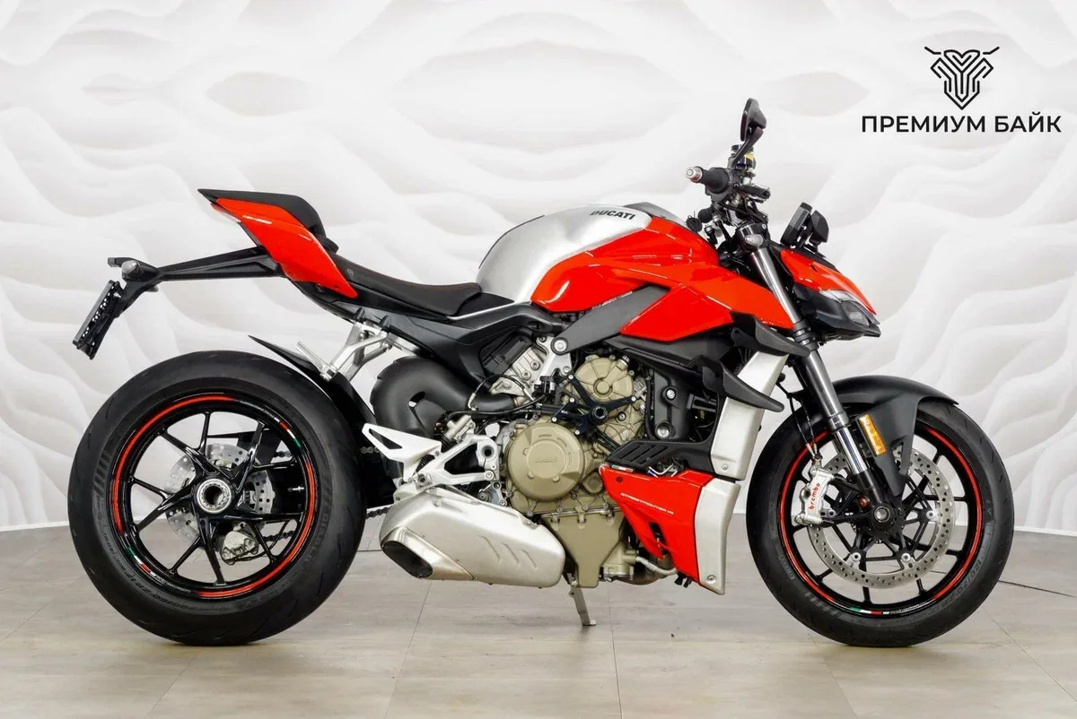 Ducati Streetfighter V4